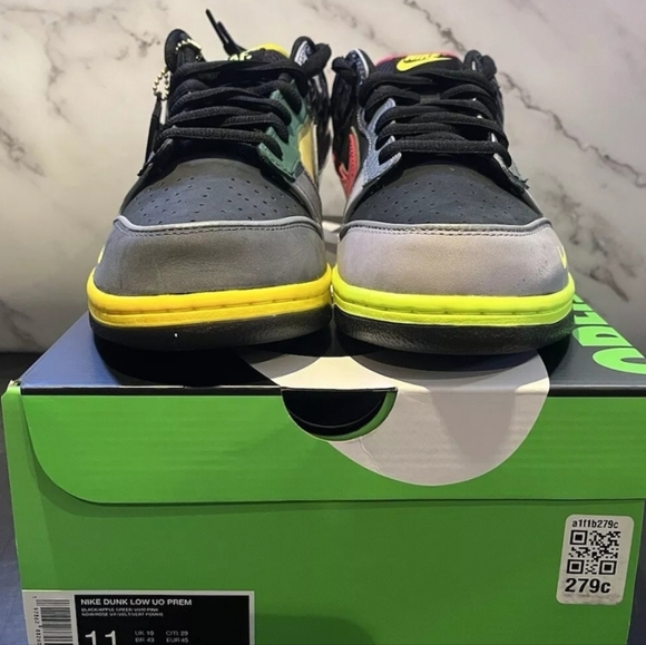 Nike Dunk Low PE What the Duck - Oregon Home Size 11M (Ebay/GOAT Authenticated) - Picture 5 of 8